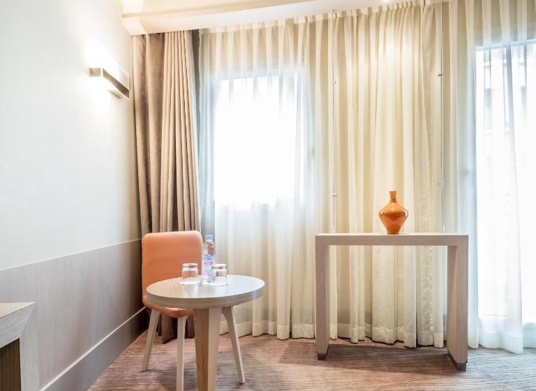 Отель Le Pré Carré