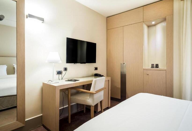 Отель Le Pré Carré