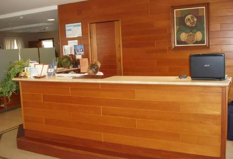 ホテル Parking Miradoiro De Belvís