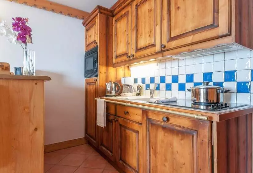 Отель Residence Pierre & Vacances Premium Les Hauts Bois