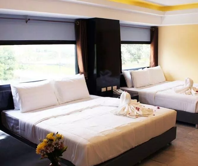 Hotel Rest At Ratchada