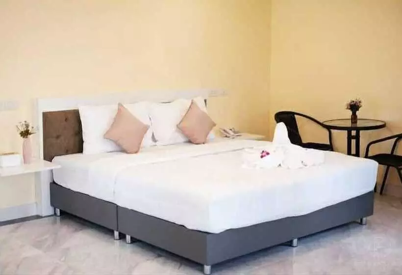 Hotel Rest At Ratchada