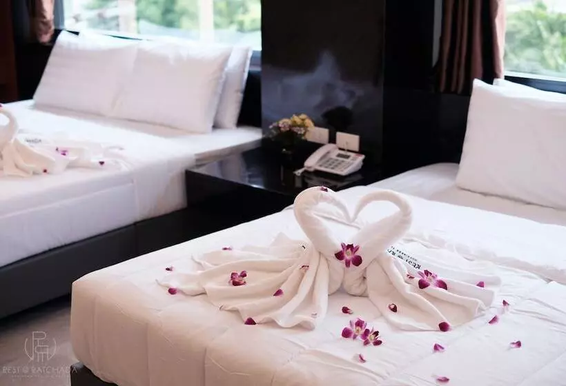 Hotel Rest At Ratchada