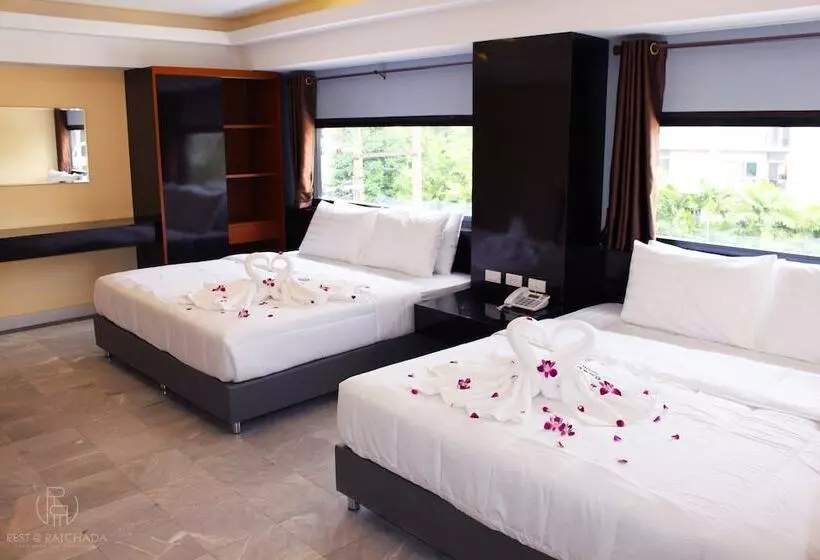 Hotel Rest At Ratchada