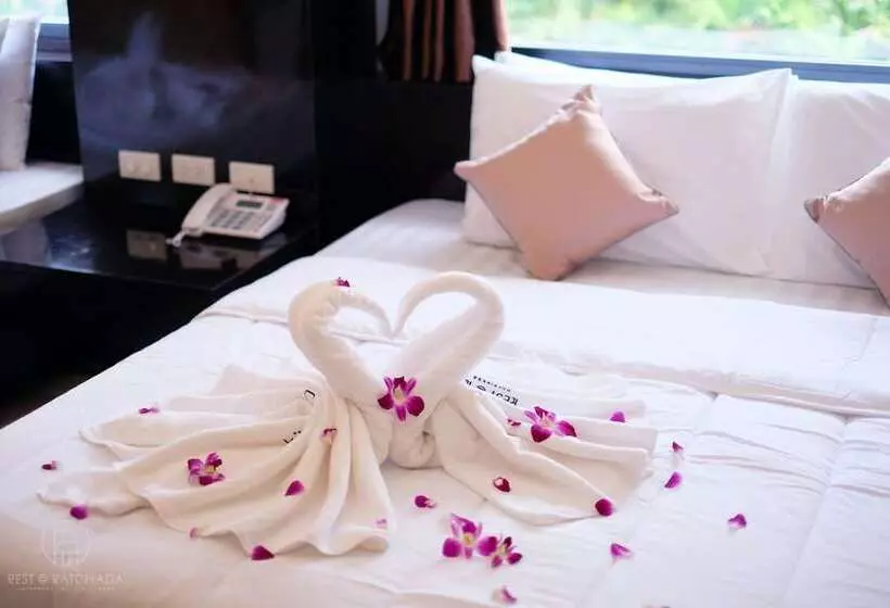 Hotel Rest At Ratchada