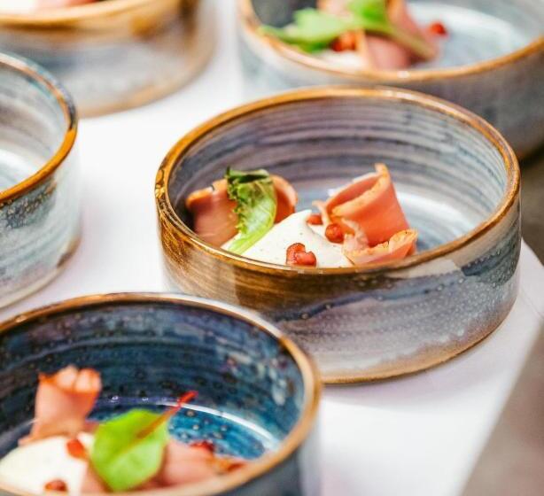 Thermenhotel Vier Jahreszeiten