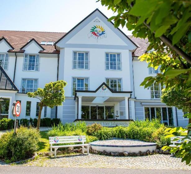 Thermenhotel Vier Jahreszeiten