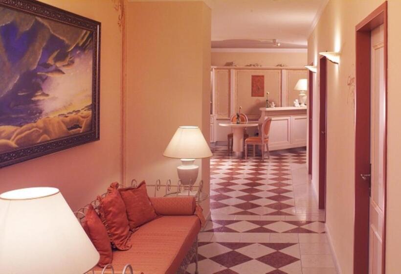 Thermenhotel Vier Jahreszeiten