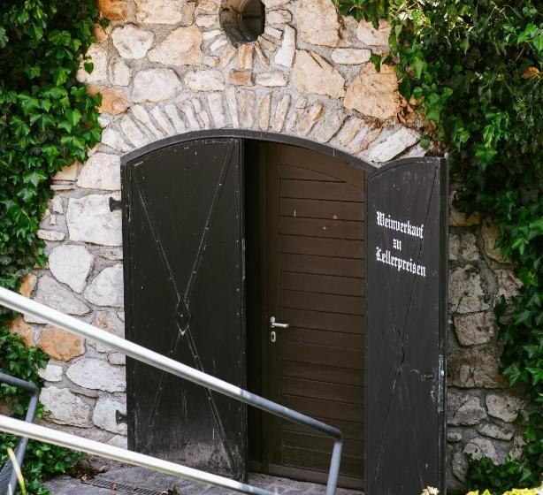 Thermenhotel Vier Jahreszeiten