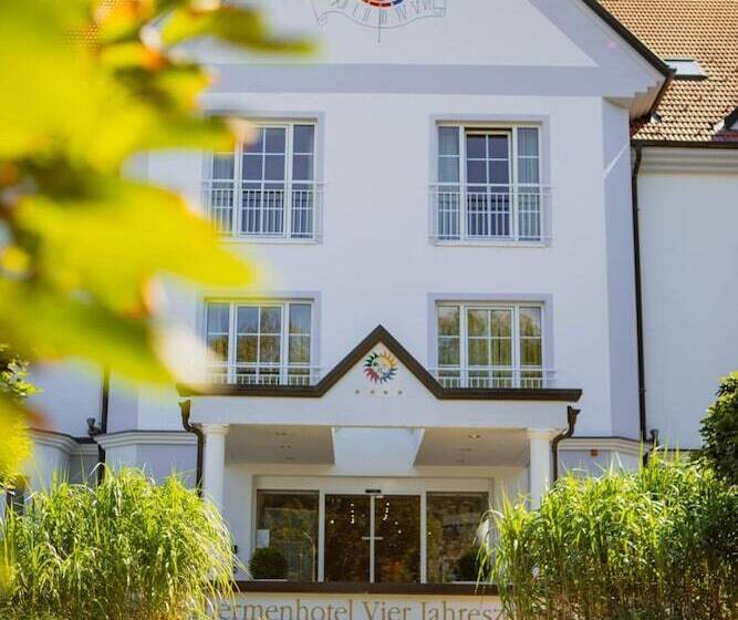 Thermenhotel Vier Jahreszeiten