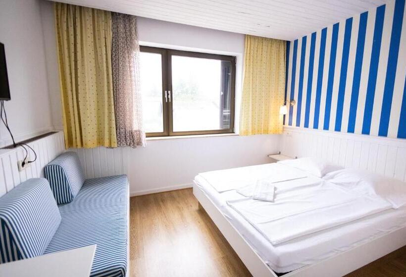 酒店 Pension Seerose