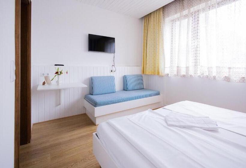 酒店 Pension Seerose