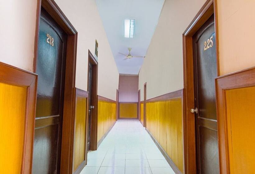 فندق صغير Spot On 2730 Hotel Maribaya Indah Syariah