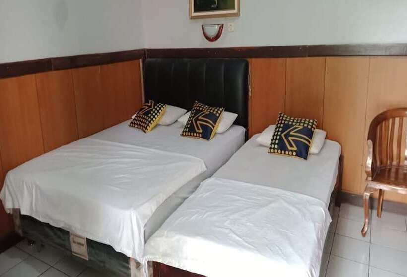 فندق صغير Spot On 2730 Hotel Maribaya Indah Syariah