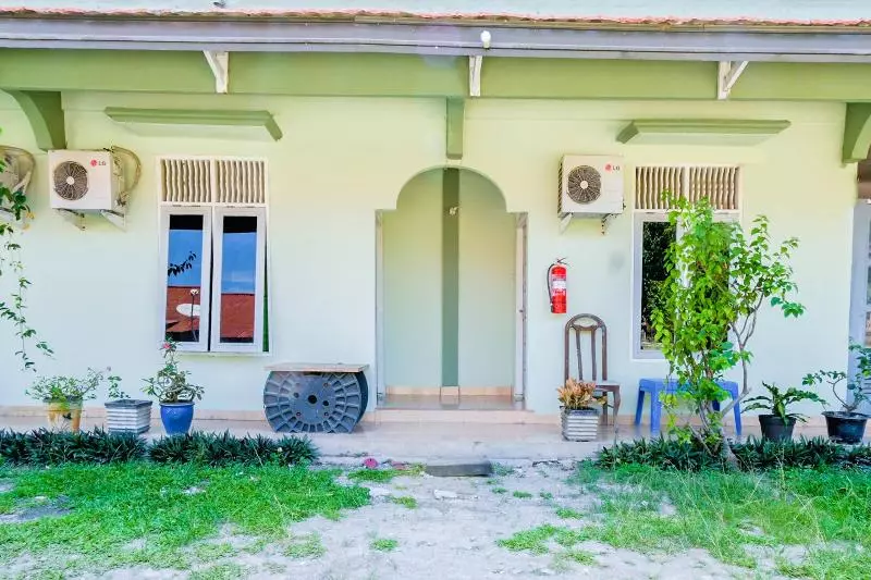 ホテル Nabeza House By Oyo Rooms