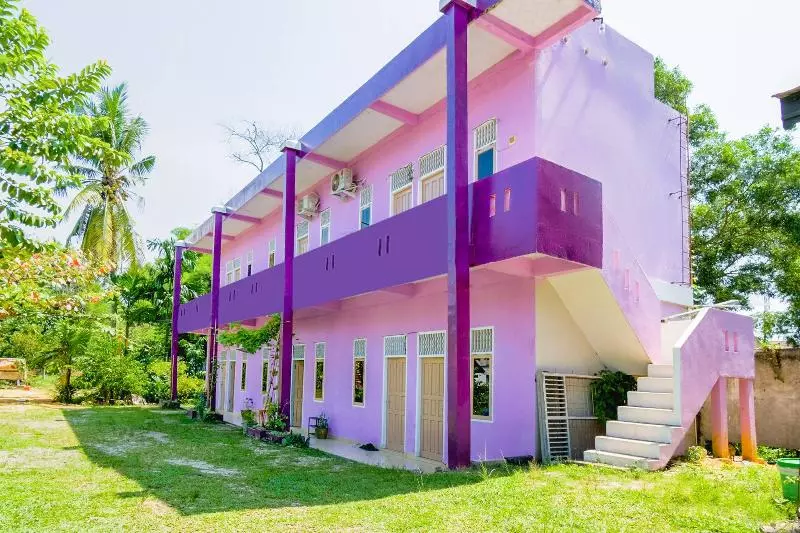 ホテル Nabeza House By Oyo Rooms