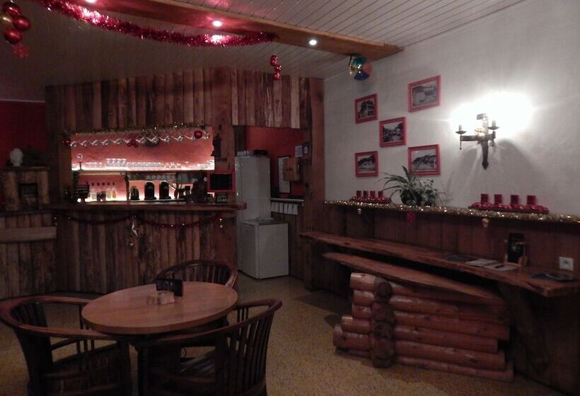 בית מלון כפרי Pyrenées Emotions, Eco Responsables, Nature, Sports Aventures