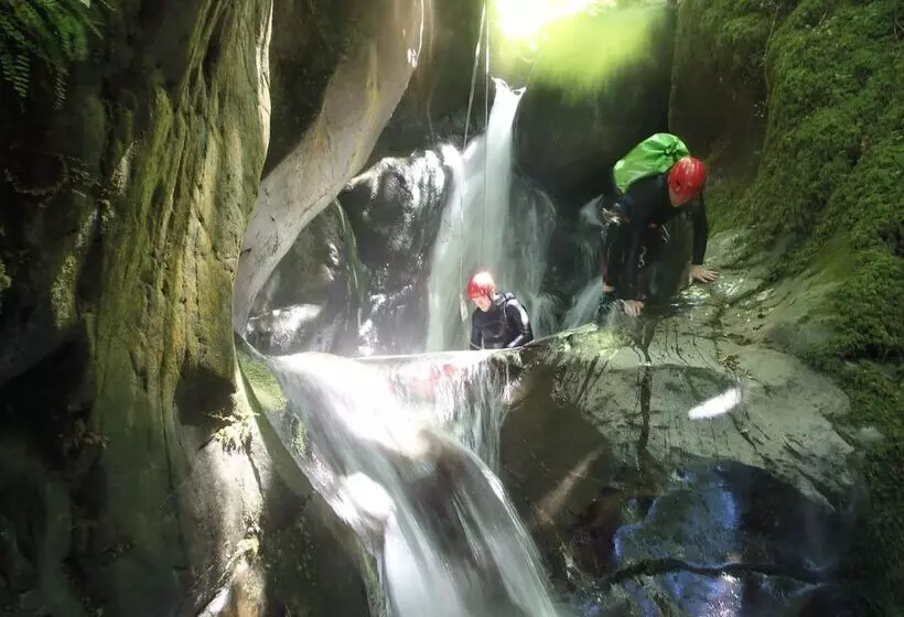 Hotelli Pyrenées Emotions, Eco Responsables, Nature, Sports Aventures