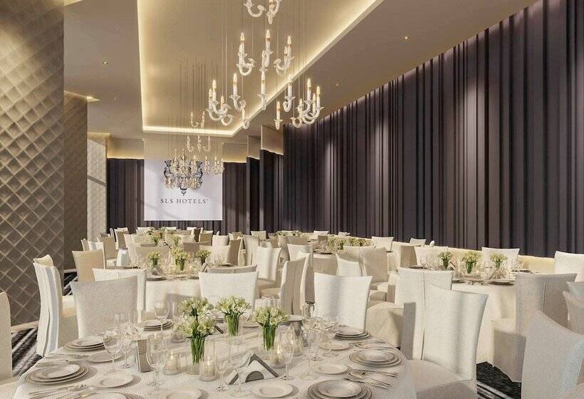 Sls Dubai Hotel & Residences