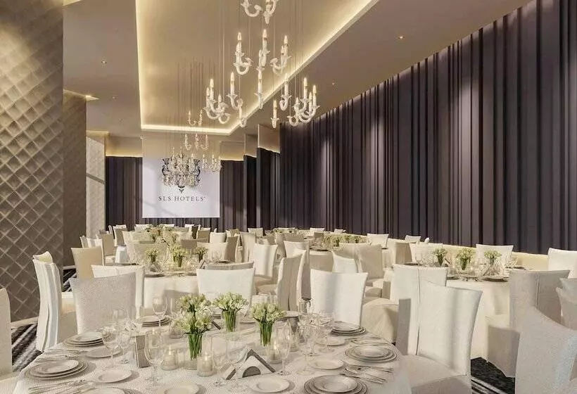 Sls Dubai Hotel & Residences