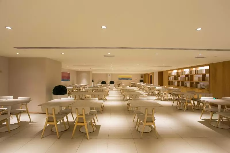 Ji Hotel Jinan Quancheng Square