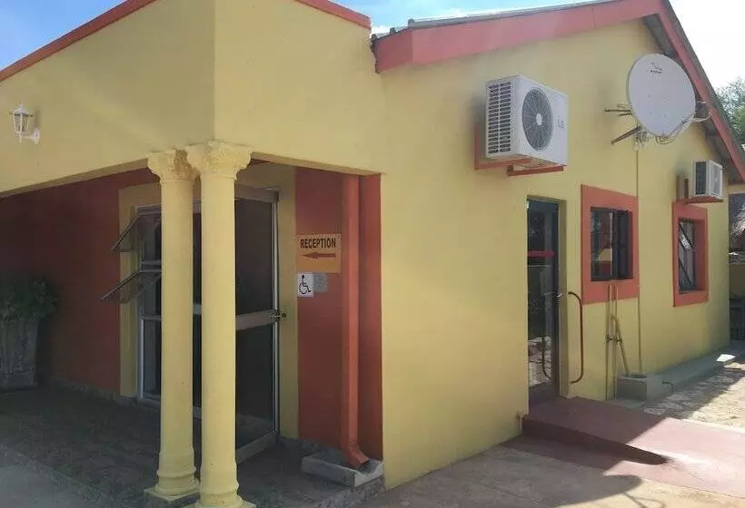 پانسیون Pleassure Suites