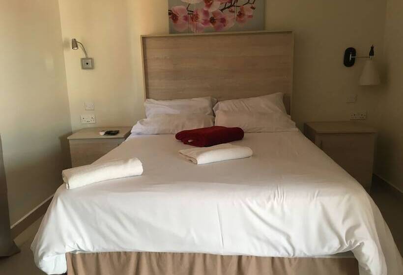 پانسیون Pleassure Suites