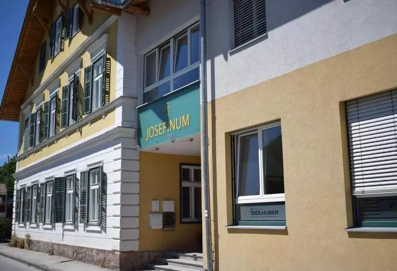 Frühstückspension Josefinum