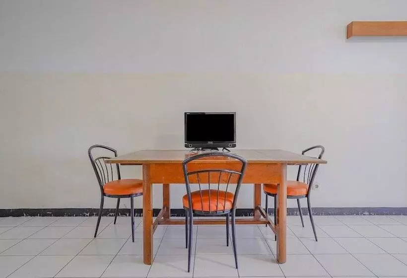 Hotelli Oyo 90352 Villa Agape 2