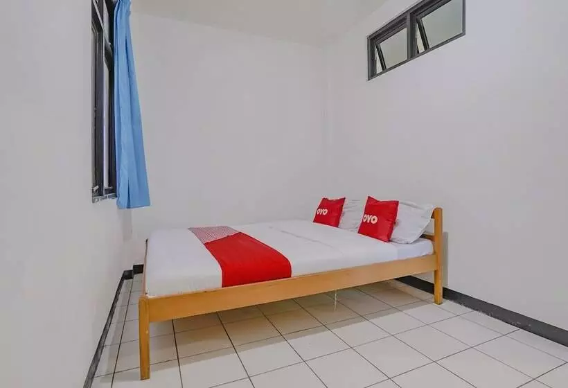 Hotelli Oyo 90352 Villa Agape 2