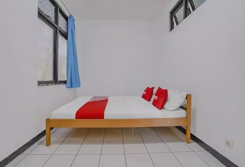 Hotelli Oyo 90352 Villa Agape 2