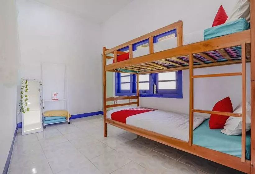 Hotelli Oyo 90352 Villa Agape 2