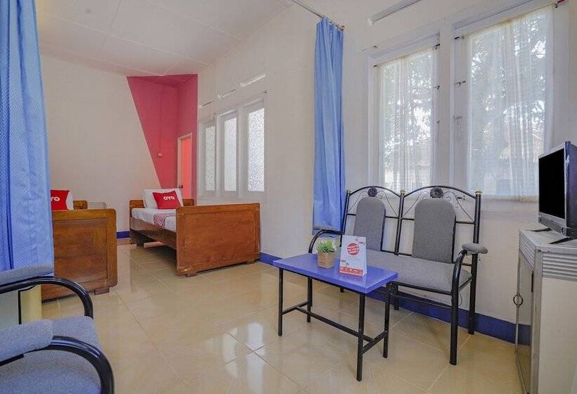 בית מלון כפרי Oyo 90352 Villa Agape 2