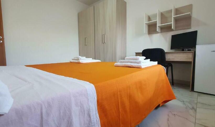 مبيت وإفطار Alepou Guest House