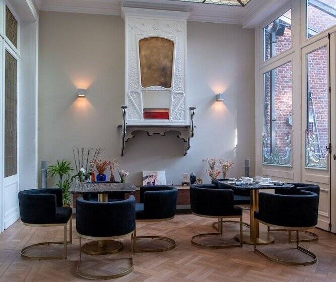 تختخواب و صبحانه Garden Of Eden