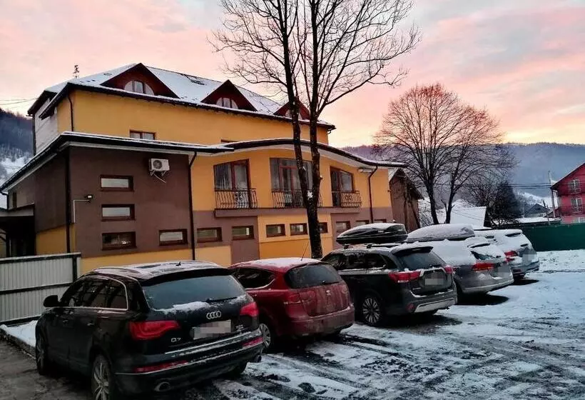 ホテル готель гірська тиса