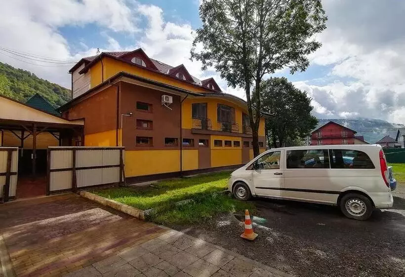 ホテル готель гірська тиса
