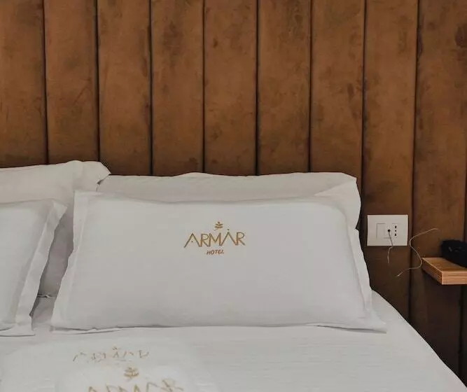 هتل Armar
