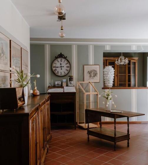 Отель Casa Barbabuc