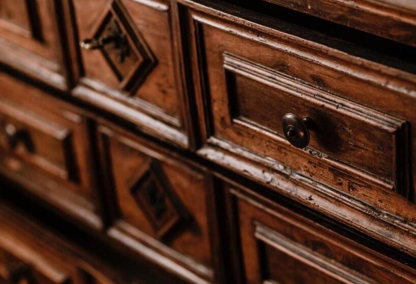 Отель Casa Barbabuc