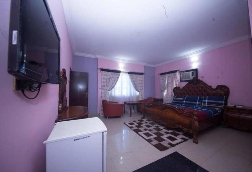 پانسیون Don  Ritz S Conference Centre