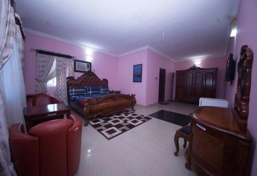 پانسیون Don  Ritz S Conference Centre