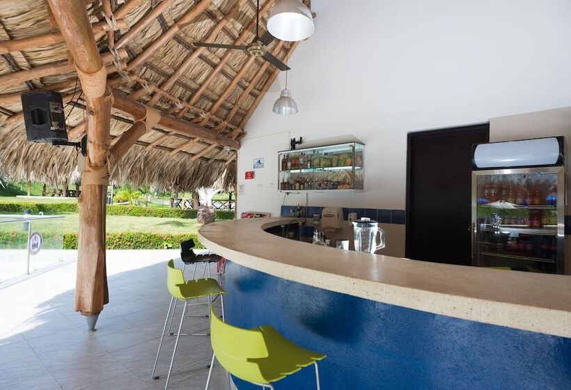 בית מלון כפרי Resort Marianza