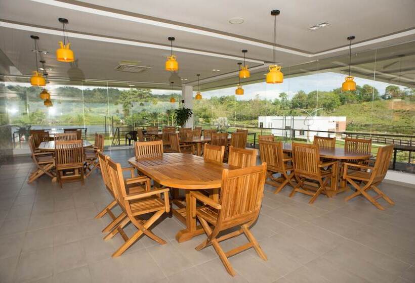 בית מלון כפרי Resort Marianza