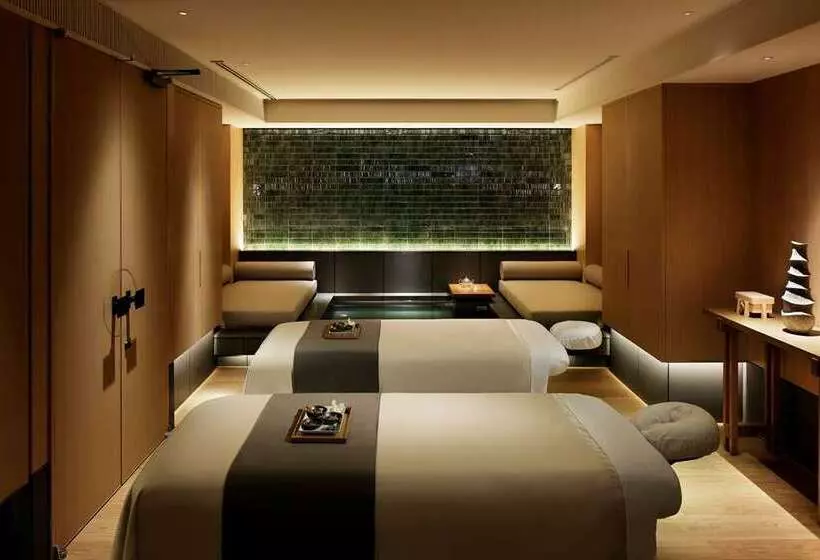 Roku Kyoto, Lxr Hotels & Resorts