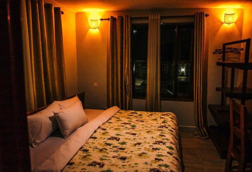 בית מלון כפרי Dual Mountain View Lodge