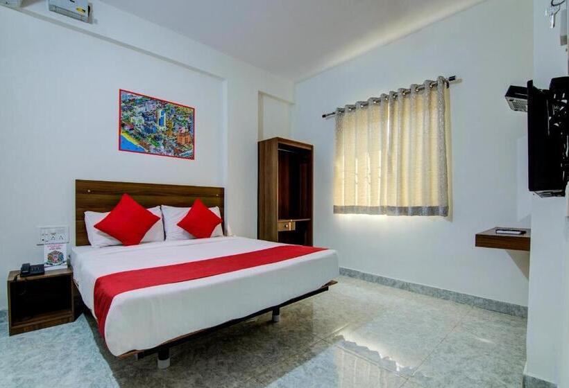 Super Hotel O Varcity Comforts Near Ragigudda Sri Prasanna Anjaneyaswamy Temple