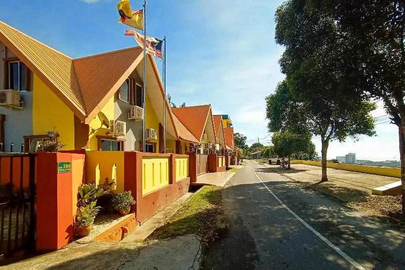 هتل Oyo 90247 Homestay Canada Hill