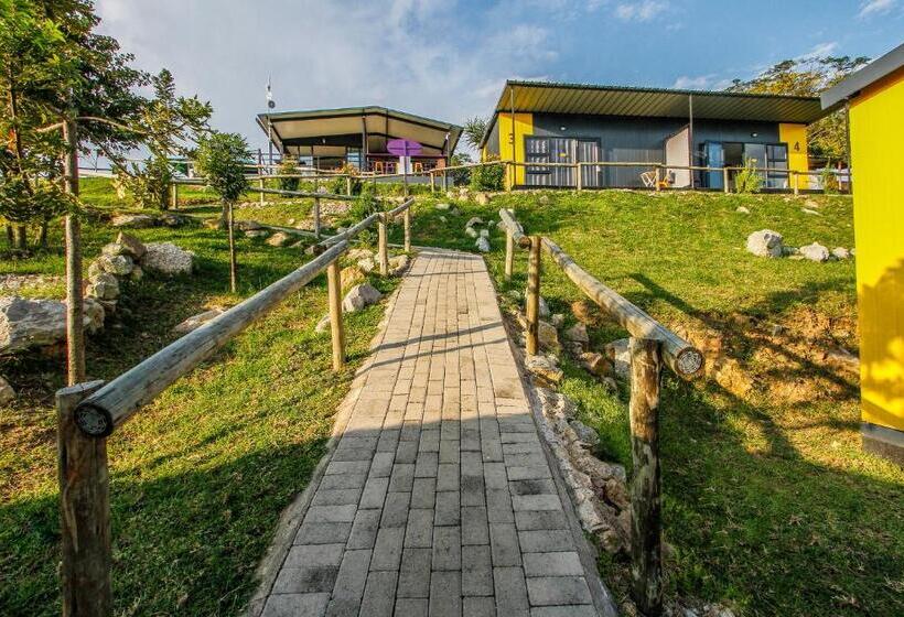 מוטל Sleepover Kmia