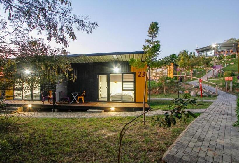 מוטל Sleepover Kmia